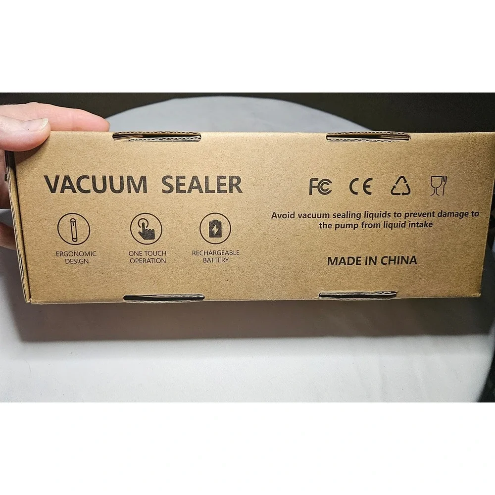 Vixino Handheld Vacuum Sealer Machine White Rechargeable Portable Food Sealer
